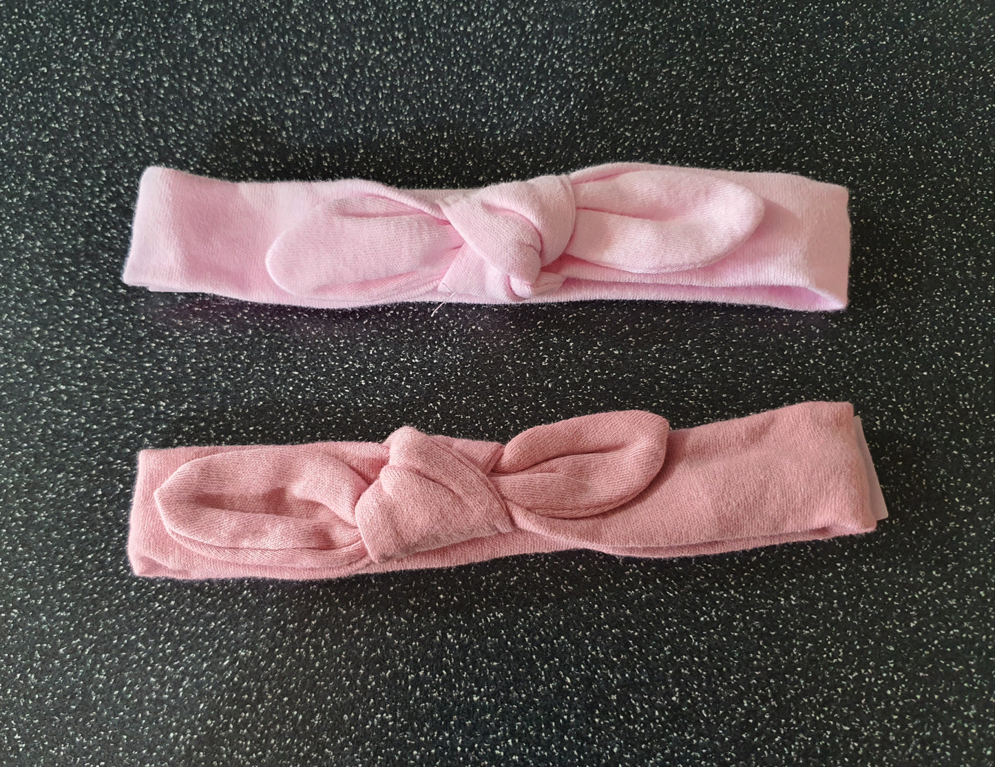 Tie knot headband