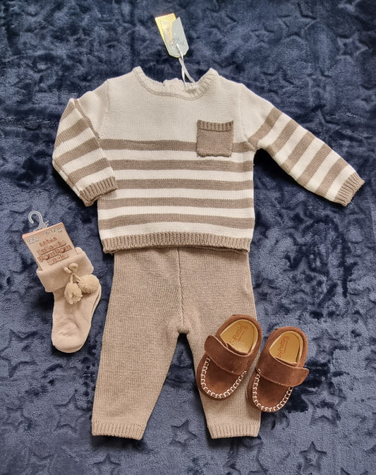 Boys beige 2 piece set