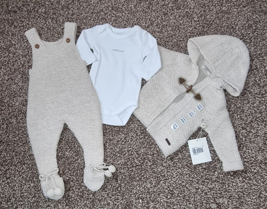 beige 3 piece knit wear set